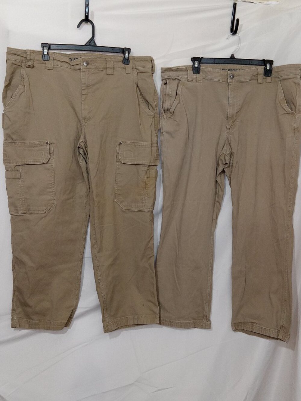 Duluth Trading Co Flex Fire Hose Cargo Pants 42x30 Khaki Relaxed Fit 2 Pair